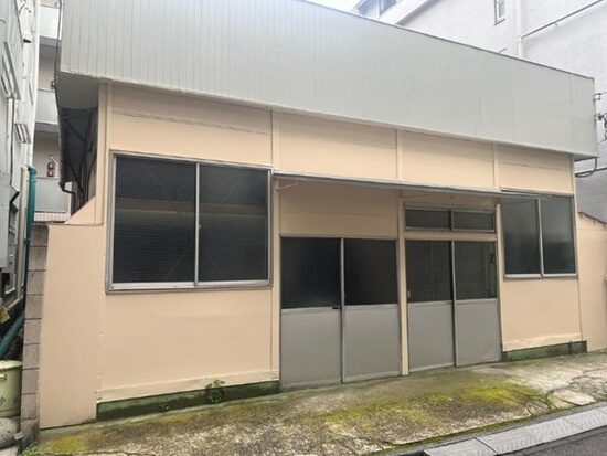 東京都新宿区早稲田鶴巻町５７７－6　18.2坪