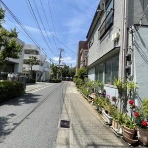 東京都文京区小石川１丁目２２　13.5坪　貸倉庫・貸工場｜L-Net（エルネット） 画像1