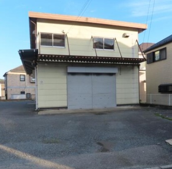 東京都八王子市椚田町２９９－１　44.4坪　貸倉庫・貸工場