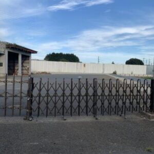 千葉県四街道市鹿放ケ丘３２－３　3.6坪　貸倉庫・貸工場｜L-Net（エルネット） 画像1