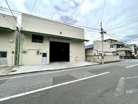 埼玉県川口市末広3丁目12-8 72.6坪 貸倉庫・貸工場|L-Net(エルネット) 画像2 埼玉県川口市末広3丁目12-8 72.6坪 貸倉庫・貸工場|L-Net(エルネット) 画像2