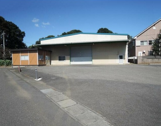 埼玉県さいたま市岩槻区大字笹久保２００２－１　194.4坪