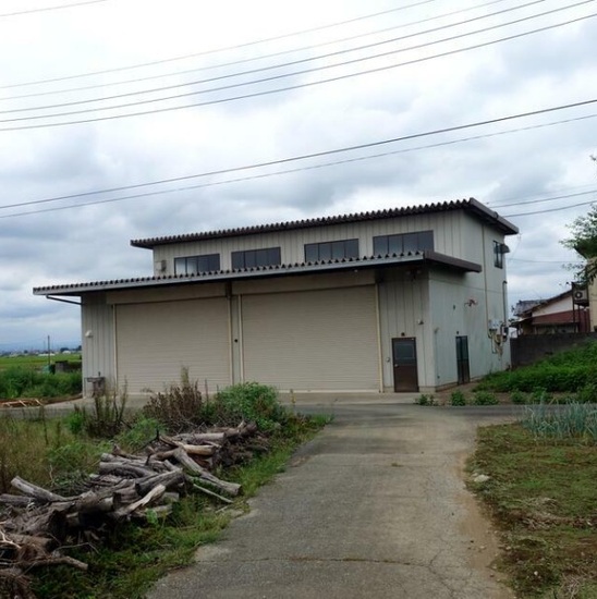 埼玉県鴻巣市広田８１５－２　90.2坪